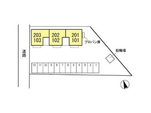 マーシュ（八寸町）の物件外観写真